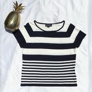 👚Kasper Knits Black and White Striped Blouse